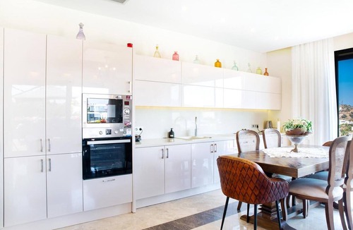 Geris Villa | Villa Elysia - Six Bedroom Villa, Sleeps 10