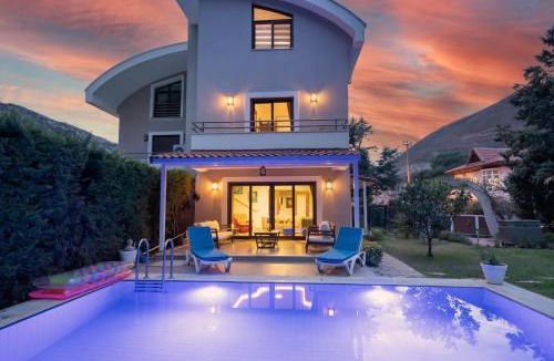 Icmeler Villa | Villa Floransa Icmeler