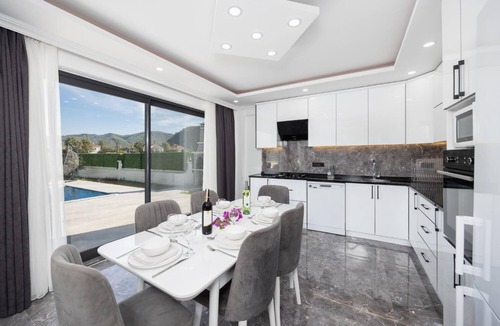 Ortaca Villa | Villa Grand Yasar 1 - Four Bedroom Villa, Sleeps 8