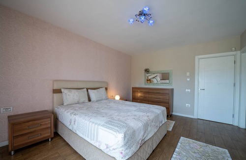 Marmaris City Center Villa | Villa Poyraz Daily Weekly Rentals