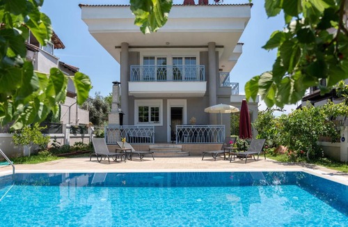 Marmaris City Center Villa | Villa Poyraz Marmaris Daily Weekly Rentals
