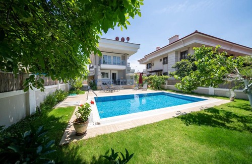 Marmaris City Center Villa | Villa Poyraz Marmaris Daily Weekly Rentals