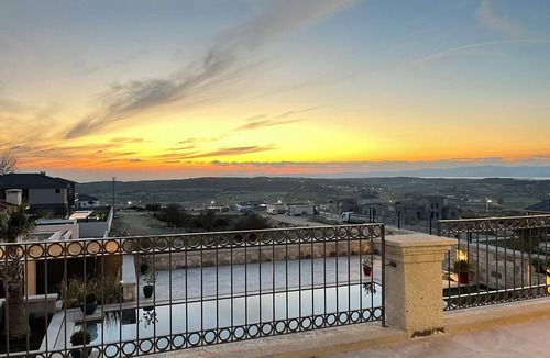 Cesme Villa | Villa Sunset Cesme for 10-12 persons with fireplace, 10 mins to Alacati, Cesme