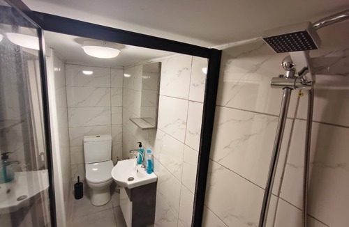 Taksim Apartment | White Lily