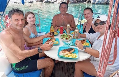 Datca City Center Boat Rental | Yacht-Urlaub in den Buchten von Datca