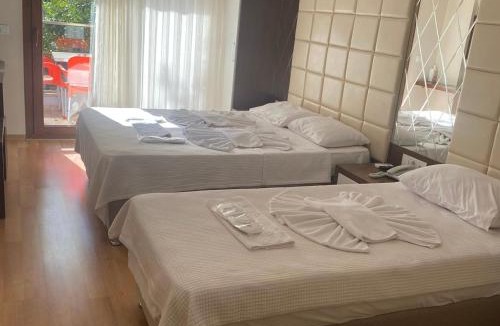 Koycegiz Hotel | Yuvarlakcay Çınar Butik Otel