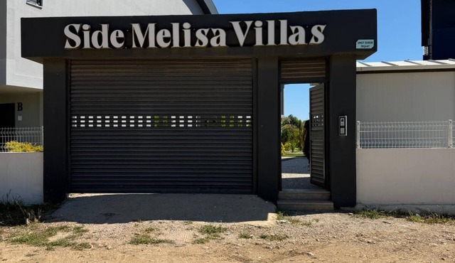 Özel havuzlu 8 kişilik villa