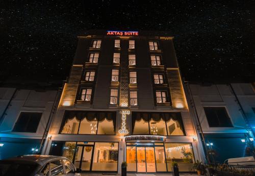 Aktaş Lights Hotel in Trabzon