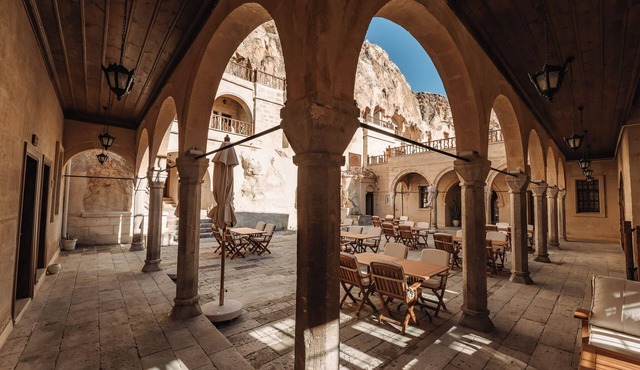 Asmalı Konak Cave Suites of Cappadocia