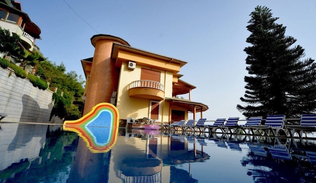 bektaş villa 1 4+1 ultra lüx villa in Bektas