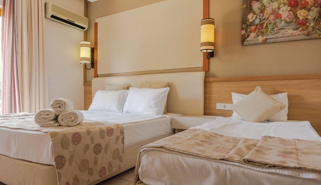 Belpoint Beach Hotel