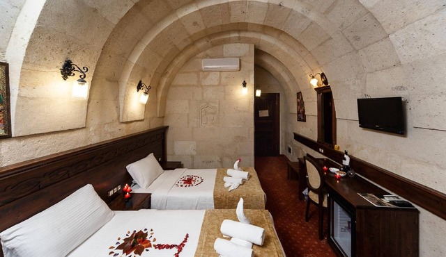 Burcu Kaya Hotel
