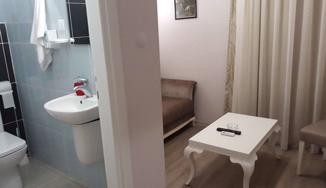 Burhaniye Merkez Otel