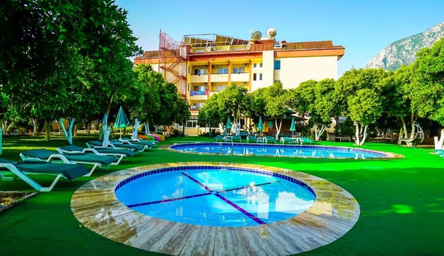 CASTLE PARK HOTEL in Beldibi