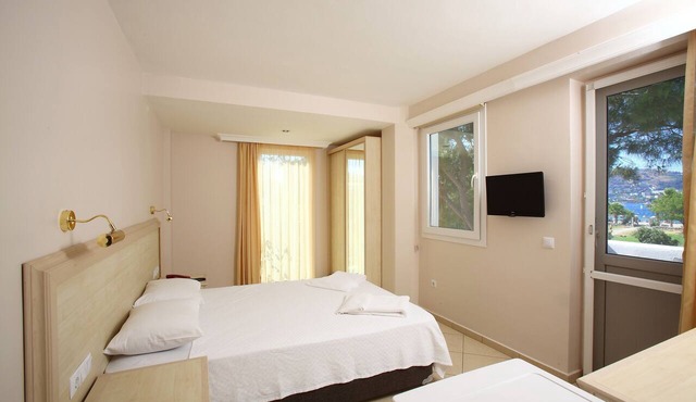 Catamaran Hotel in Bodrum