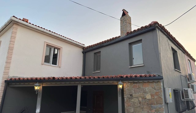 Center Stone Guest House in Gokceada