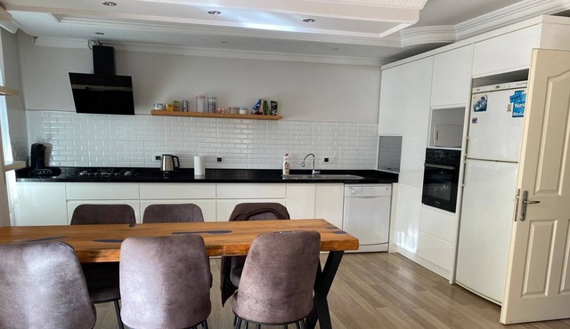 Clean and spacious holiday home - 5 min from the beach! in Antalya