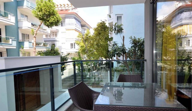 Cleopatra City 2 apartment