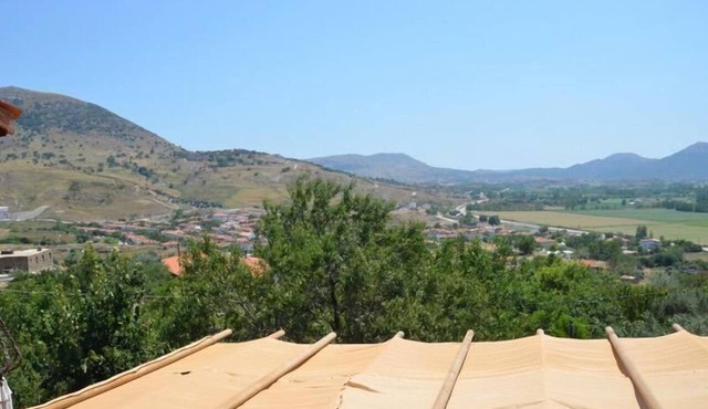 Degirmen Konukevi in Gökçeada
