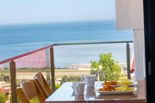 Fera Life Suit Apart in Trabzon