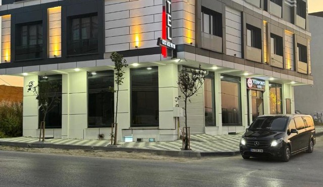 Fourpoints Airport Hotel