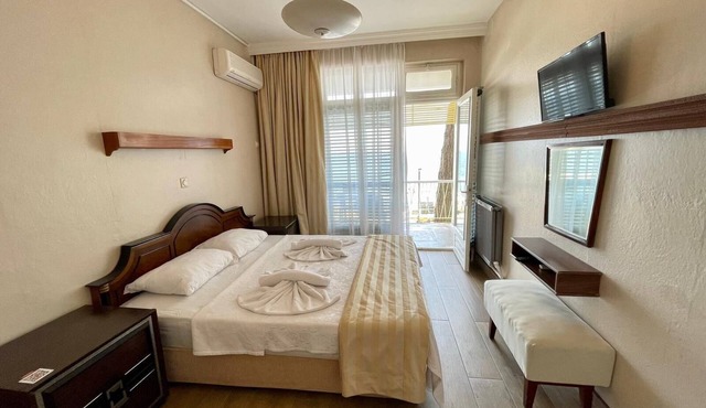 Gülplaj Hotel