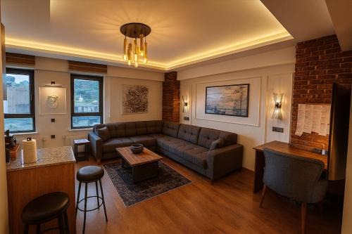 GuestPort No 5 Luxury Suite, Galata Tower View, Terrace