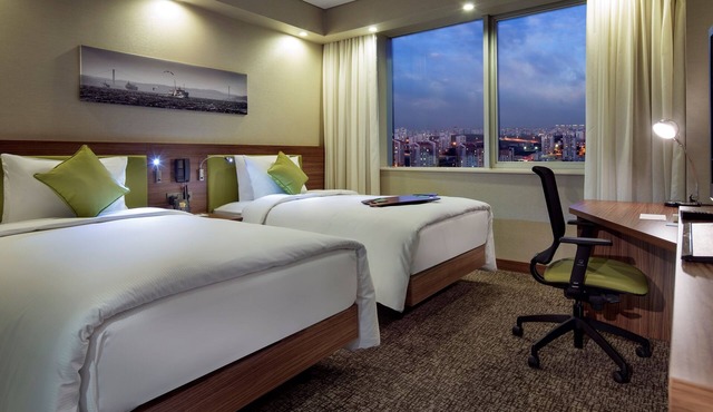 Hampton by Hilton Istanbul Kayasehir