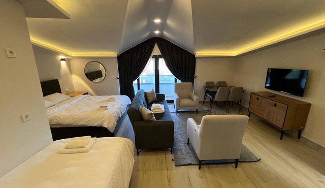 Jest Otel in Kemer