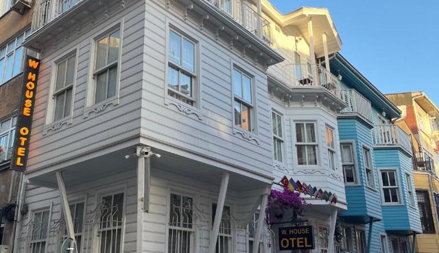 Kadıköy White House in Istanbul
