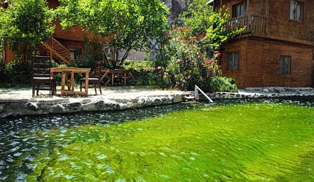 Kapuzbaşı Baştürk Tesisi