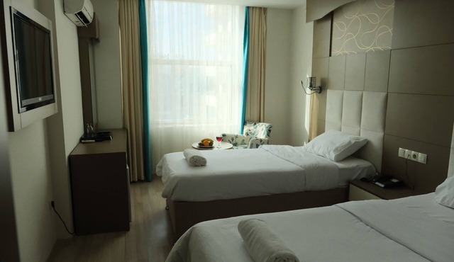 Karat Ayseli Otel
