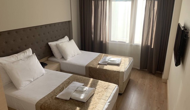 Kecik Hotel