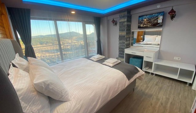 La Vie En Rose Otel by Söğütdağı in Keçiborlu