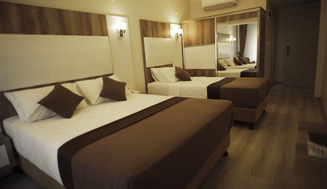 Line Suite Hotel