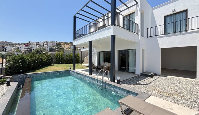 Luxury Pool Villa | 5 Bedrooms | Türkbükü