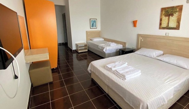 Mc Beyaz Saray Otel