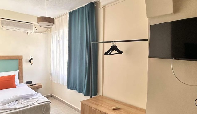 Minik Bi Otel
