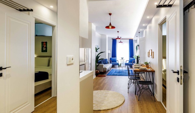 Monnas Suite
