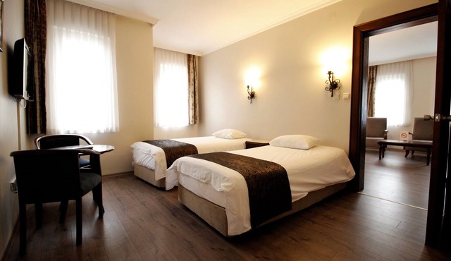 Montania Town Hotel Mudanya