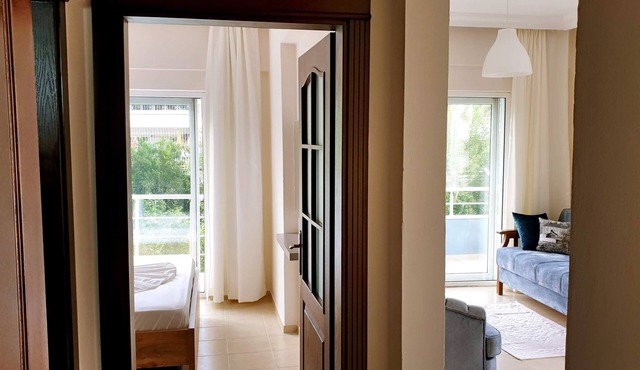 Ormanın Manzaralı Denize 900 M2 1+1 Daire in Antalya