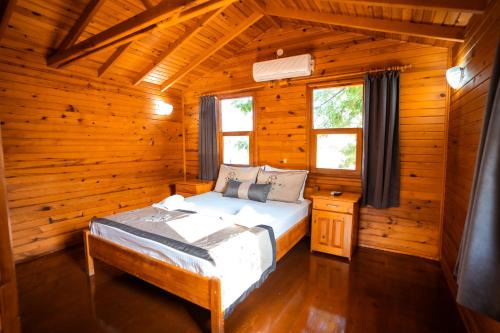 Portakal Bahçesi Bungalow Hotel