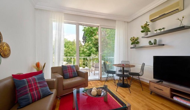 Private Modern Duplex 2bed1bath w Terrace! #76