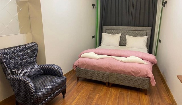 Renk Otel Karşıyaka