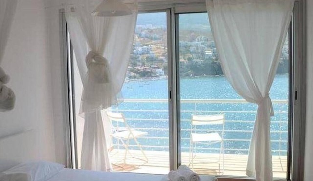 Reyhan Hotel in Karaburun