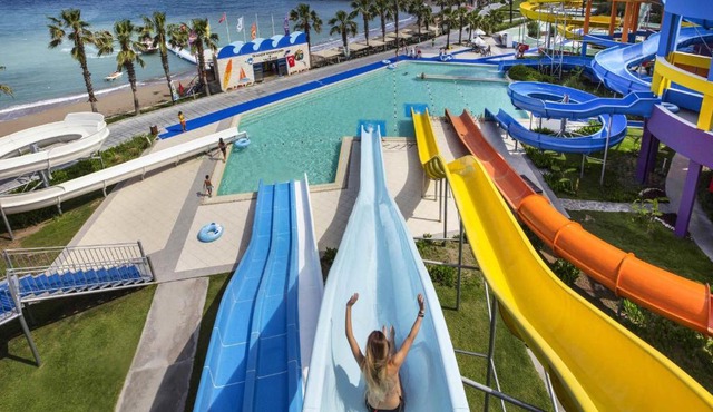 Rixos Sungate - The Land of Legends Access in Kemer