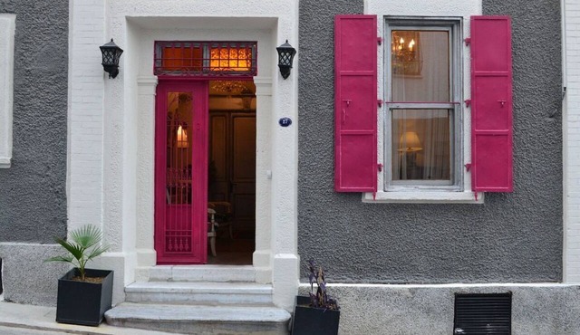 Room-charming Room in Historic Konak, Tu