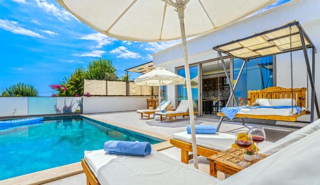 Secluded Sea-View Family Escape-Villa Bella2 Sardunya