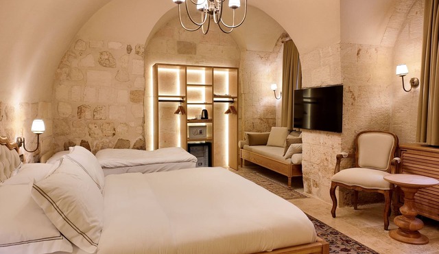 Shamas Hotel