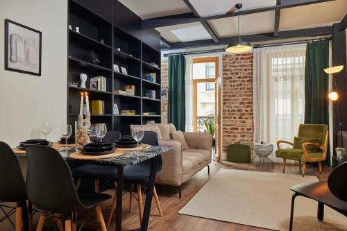 Stunning 2BR 1 Min Metro&Galata